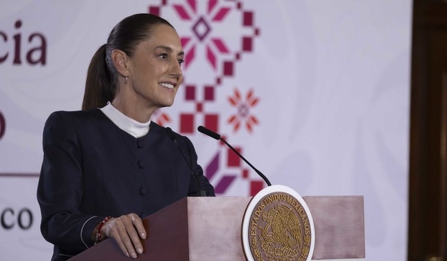Sheinbaum propone que aspirantes a la Presidencia y gubernaturas renuncien a doble nacionalidad